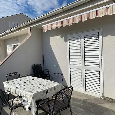 Apartmani Pozega Pag Town Exterior photo